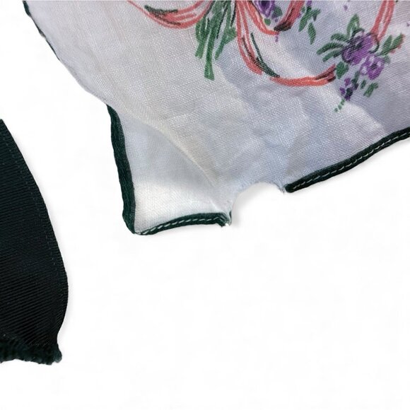 Vintage Hanky Apron – Floral Print – Sheer Cotton – Ruffled – 1950s - Picture 4 of 7